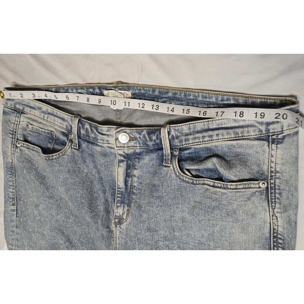 Festi Sky High Super Flare Jeans w/ Glitter Torrid Size 22S Bellbottom Festival - Picture 7 of 12